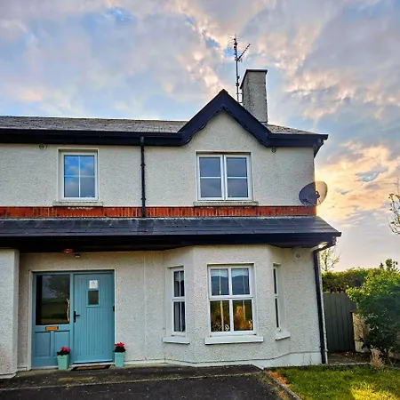 Quarto em Acomodações Particulares Guest Enniscrone